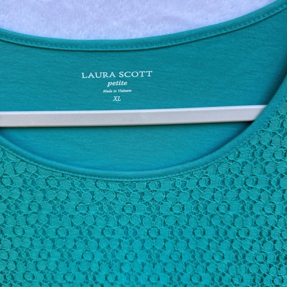 Laura Scott Teal Lace Short Sleeve Tee - Picture 2 of 8